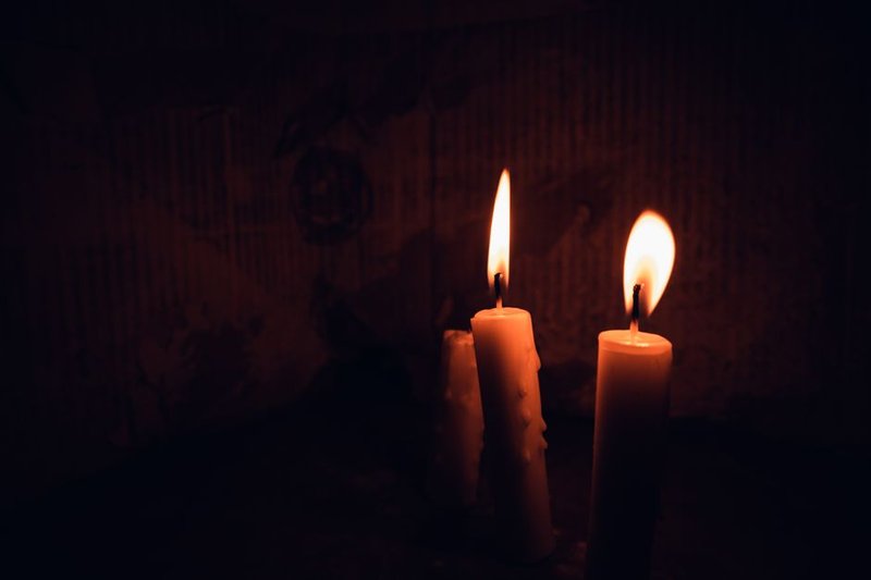 Moonlight Balcony Candle Trio